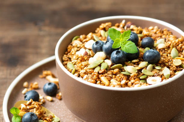 تصویر 4 از قیمت گرانولا بادام و کرنبری با کیفیت ارزان + خرید عمده